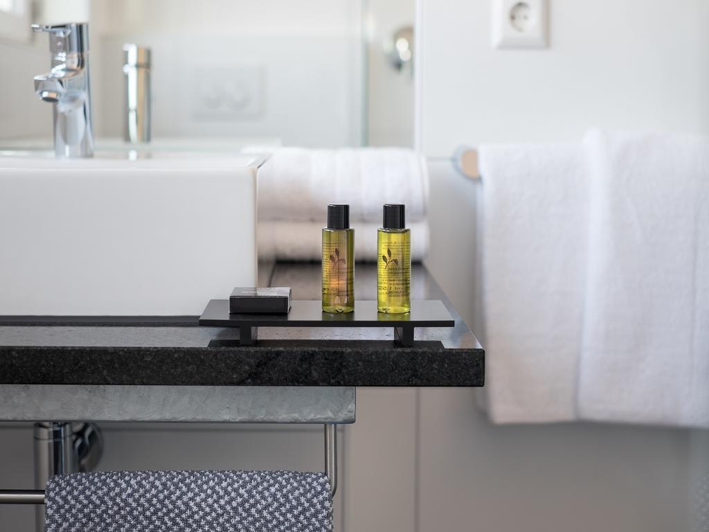 Boutique Hotel Bellevue Rheinfelden / Basel ภายนอก รูปภาพ